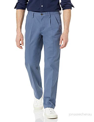 Amazon Essentials herr klassisk passform skrynkelfri veckad chinos byxa (finns i stora och långa), indigo, 32 B x 29 L 195111325200